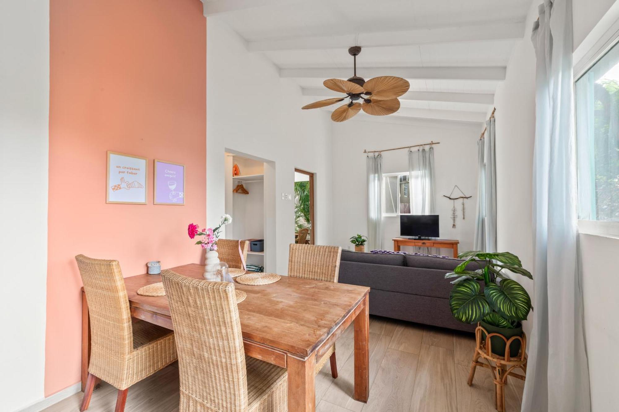 Tuk Tropical Boutique Resort Jan Thiel Виллемстад Номер фото